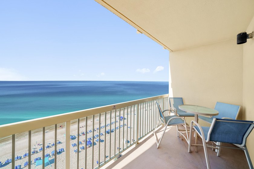 Welcome to your perfect beach getaway! Celadon Beach Resort is a - photo 15