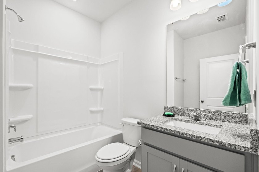 CORNER LOT - POND VIEW HOME - WITH EXTRA PRIVACY. This 2 bed, 2 - photo 17