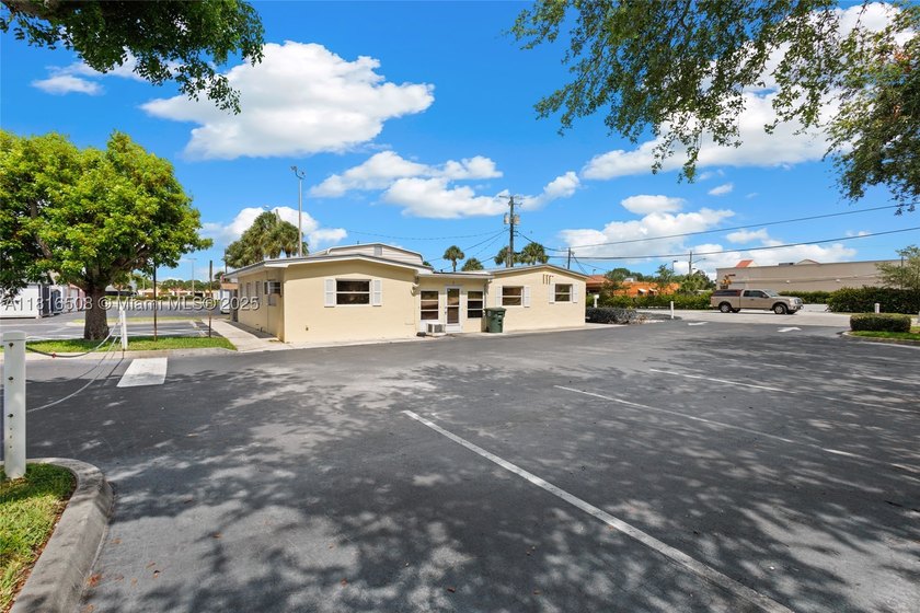 Mixed-use &amp; multi-parcel commercial portfolio in the heart of - photo 19