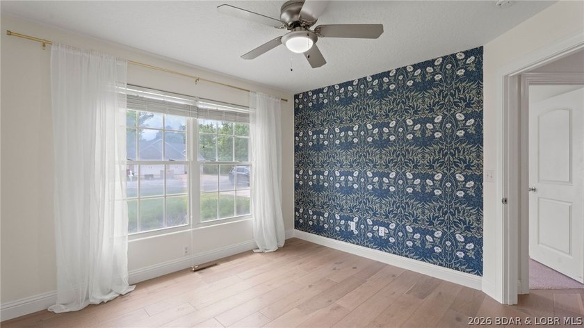 Beautifully maintained 5-bedroom, 3.5-bath home located in the - photo 31