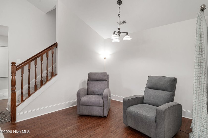 Welcome to 138 Candlewood Drive--where comfort meets effortless - photo 7