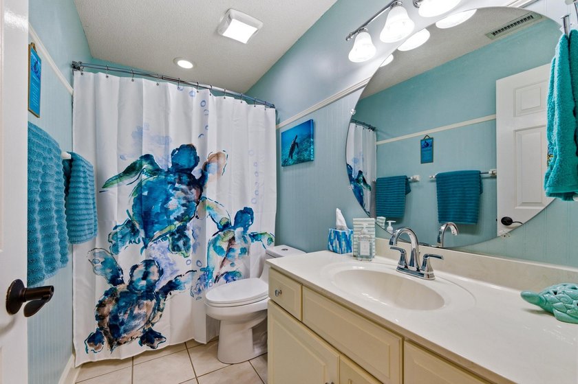 Welcome to waterfront living in the heart of Lightkeeper's - photo 18
