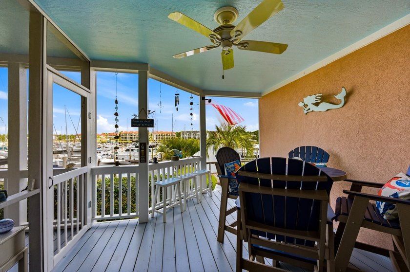 Welcome to waterfront living in the heart of Lightkeeper's - photo 20