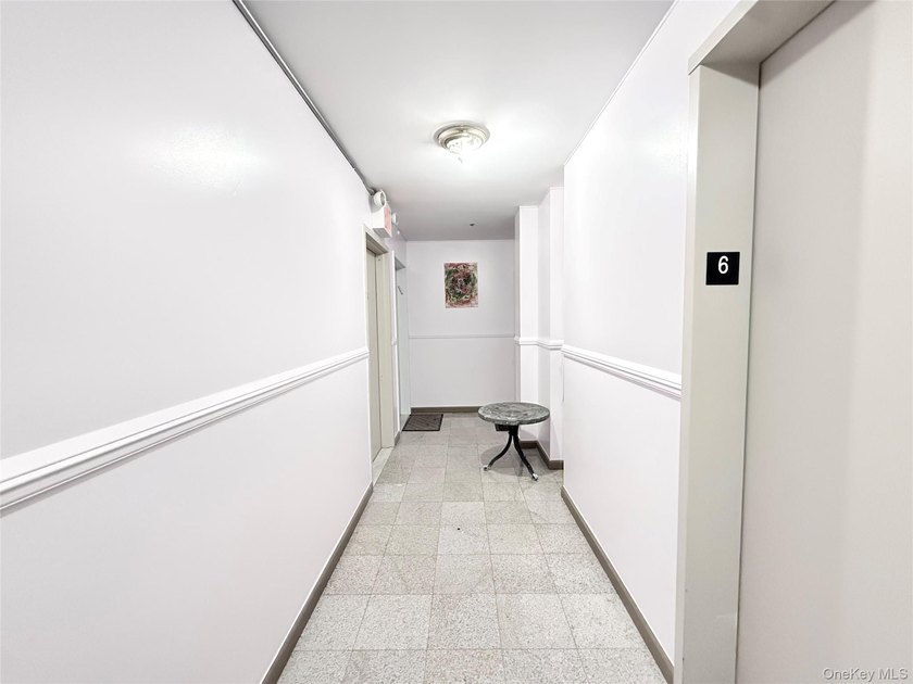 Opportunity in the heart of Brighton Beach! Unit 6B is located - photo 7