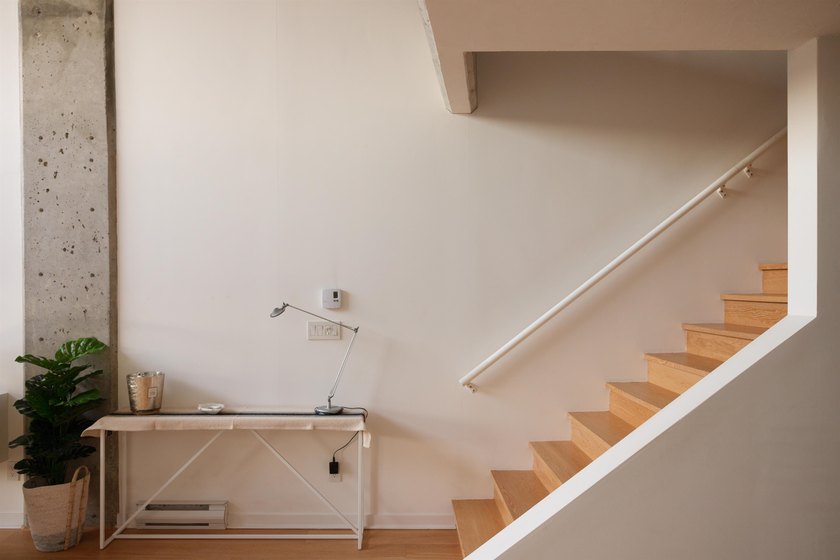 This two-level, 1 bedroom (potential for 2) Gastown loft sits on - photo 15