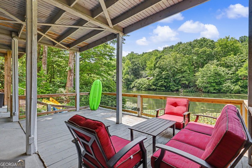 Enjoy true lakefront living at this spacious mountain retreat - photo 13