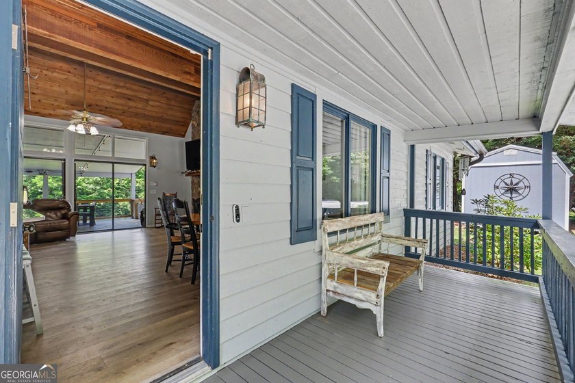 Enjoy true lakefront living at this spacious mountain retreat - photo 14