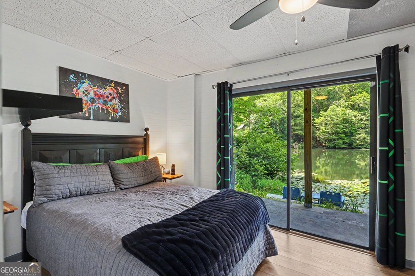 Enjoy true lakefront living at this spacious mountain retreat - photo 35
