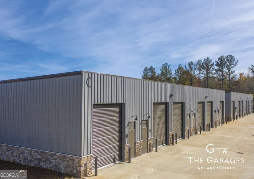 The FINAL phase of the Garages is under construction, which will - photo 4