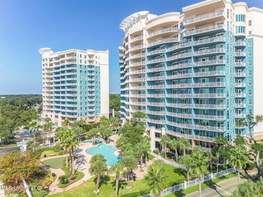 Fantastic Corner Unit at Legacy Condos! This beautiful 10th - photo 25
