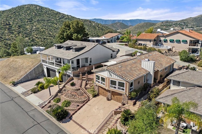 Welcome to this stunning custom-built home in the highly - photo 4
