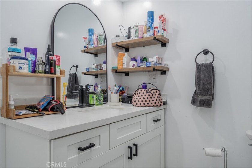 Welcome to this beautifully renovated first-level condominium in - photo 17
