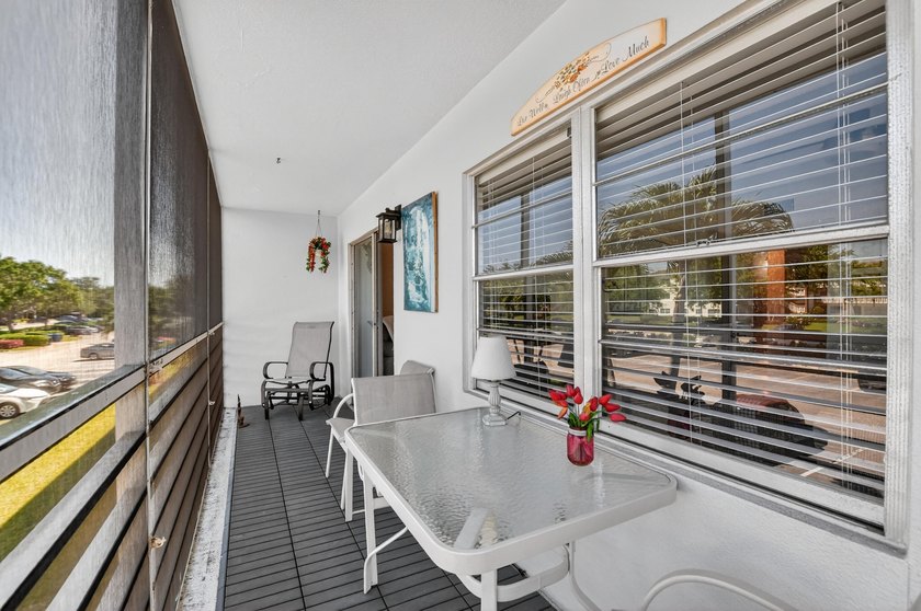 Beautifully RENOVATED 2nd floor CORNER condo in Century Village - photo 23