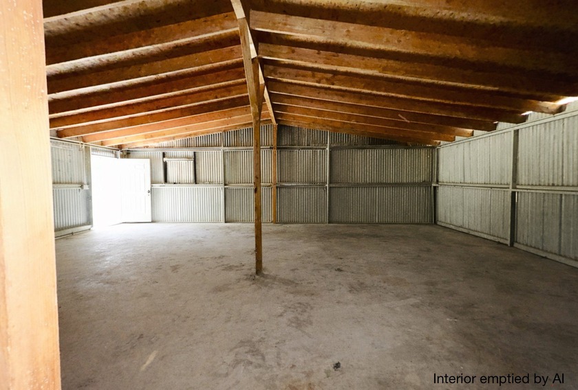 Two bedroom, two bathroom home with possible income potential - photo 22