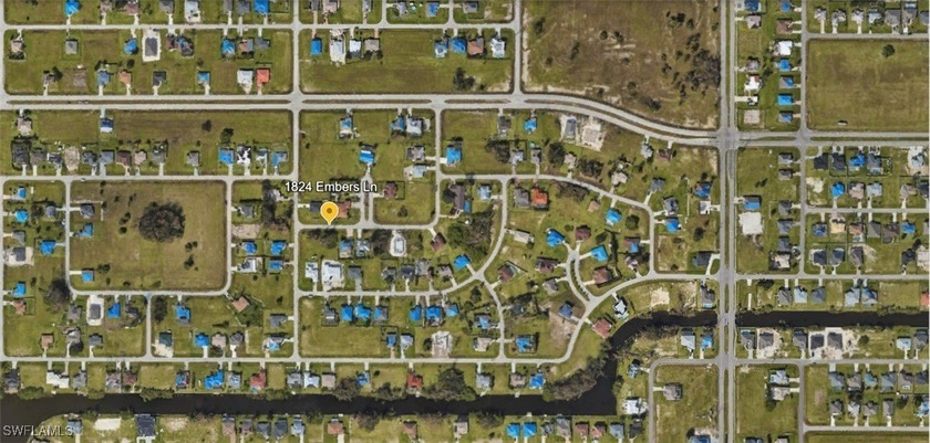 Convenient location close to many upcoming developments!! Rear - photo 2