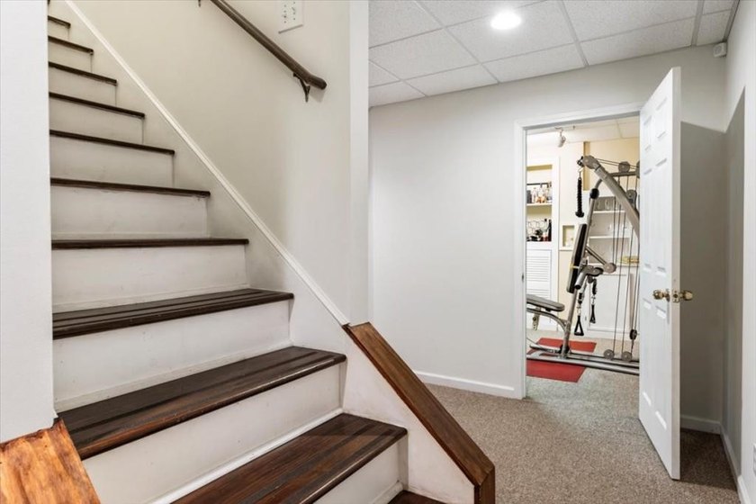 This welcoming home in the heart of the sought-after swim/tennis - photo 41