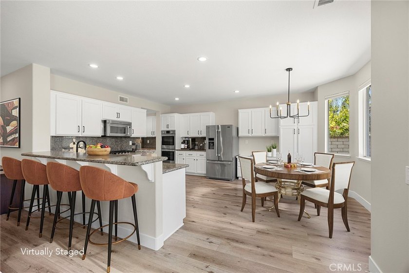 STUNNING NEFF RANCH ESTATE HOME WITH COMMERCIAL ELEVATOR! First - photo 15