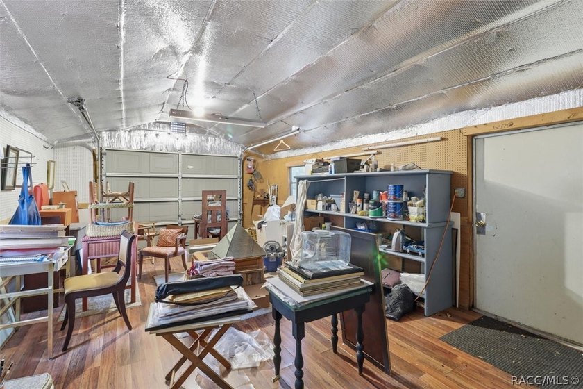 Nestled beneath a canopy of majestic oak trees and overlooking - photo 45
