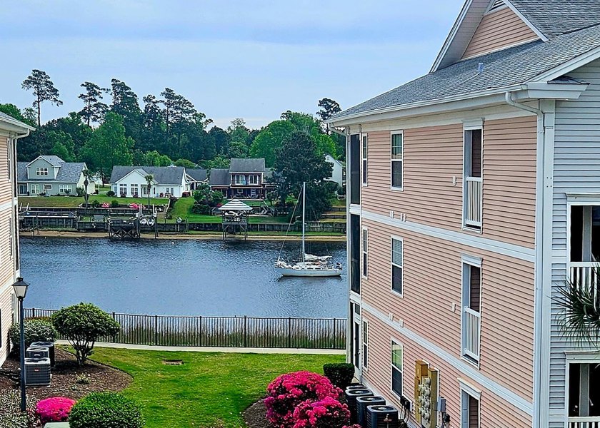Welcome to the Highly desirable community of Waterway Village an - photo 40