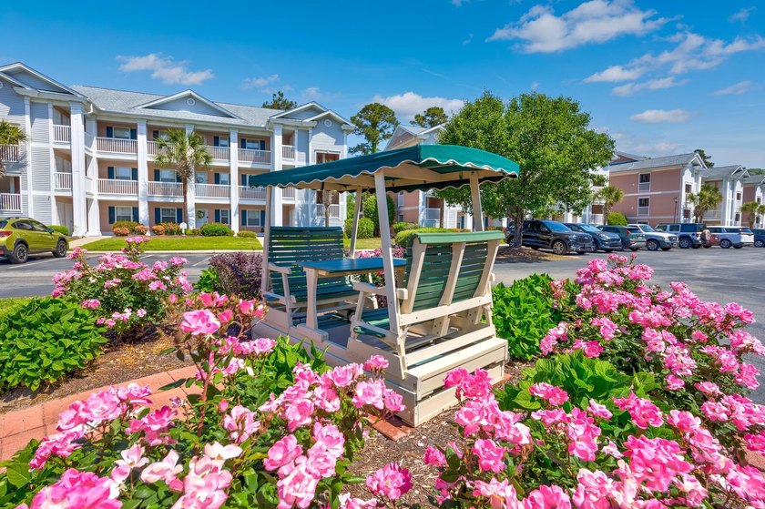 Welcome to the Highly desirable community of Waterway Village an - photo 44