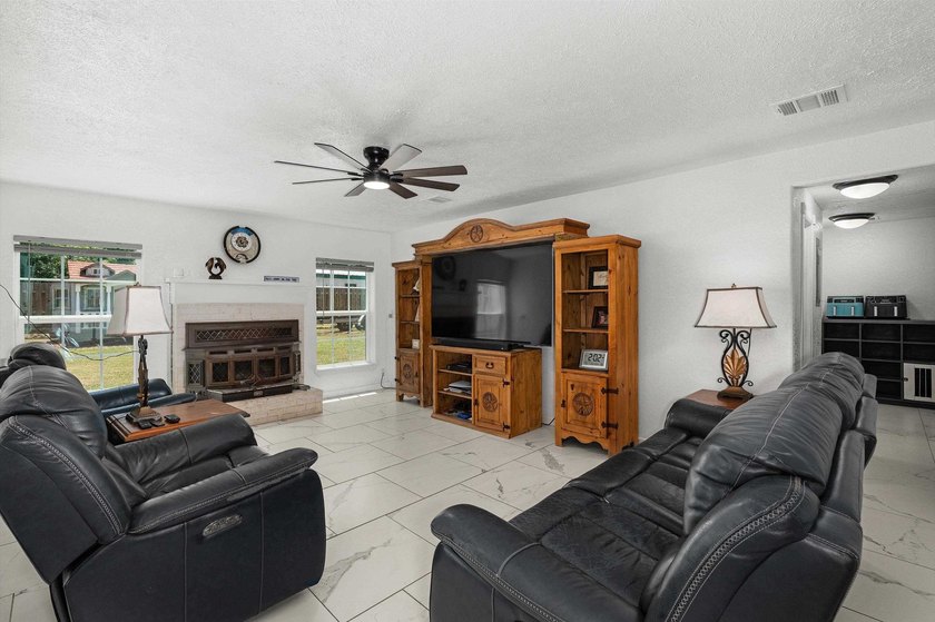 FULLY REMODELED LAKE MURVAUL RETREAT - 7 BEDROOMS - BOATHOUSE - - photo 10