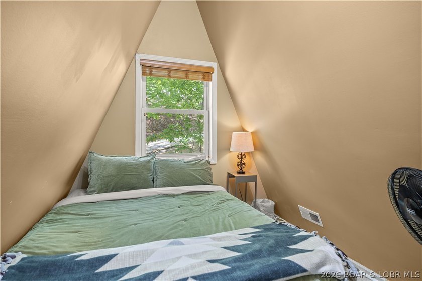 Escape to your private sanctuary in Sunrise Beach. Situated over - photo 20