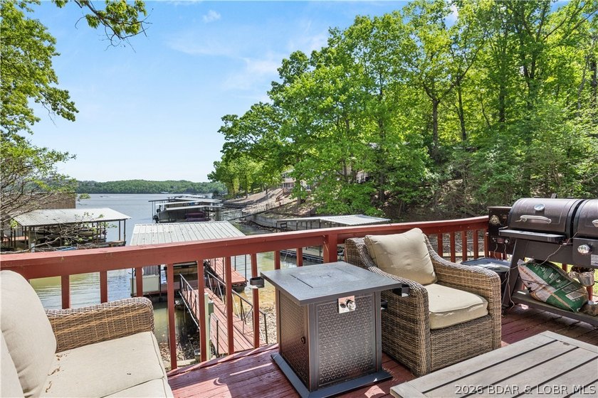 Escape to your private sanctuary in Sunrise Beach. Situated over - photo 23