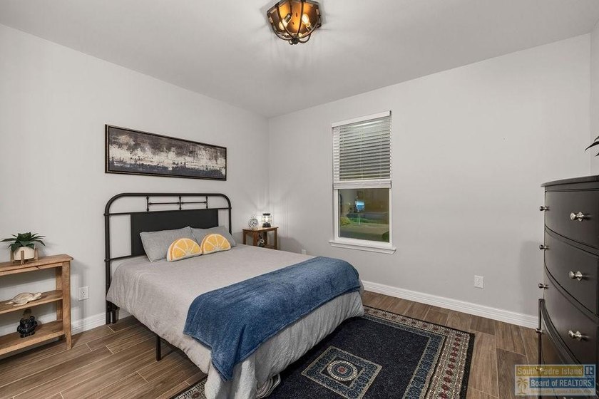 YOUR LUXURY RETREAT AWAITS - MOTIVATED SELLERS! Experience - photo 26