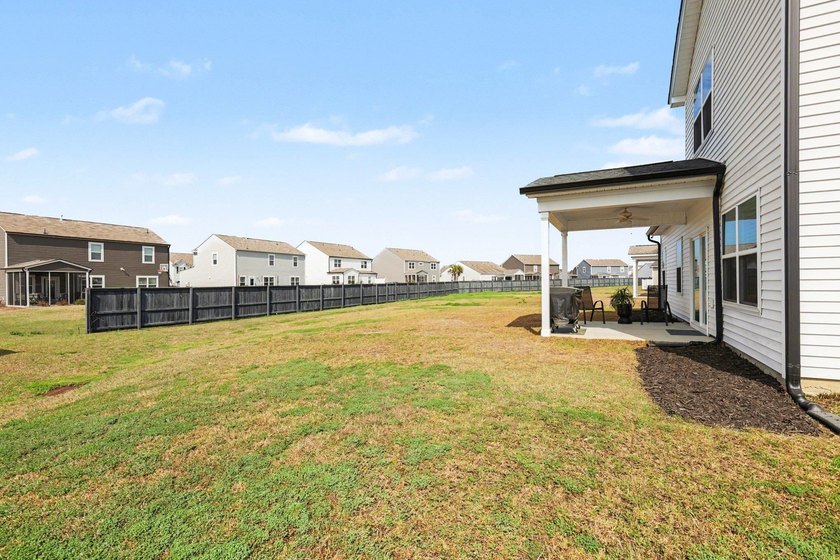 Welcome to 235 Portofino Dr! This spacious home in the Merrill - photo 39