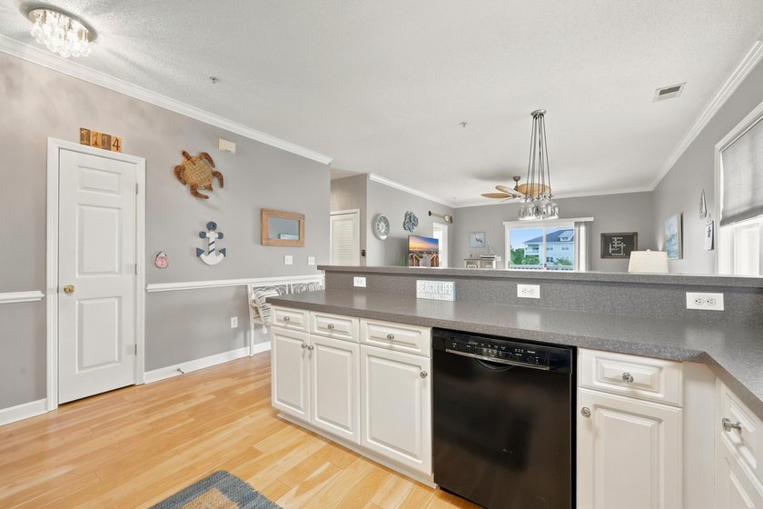 Discover the perfect blend of style, comfort, and convenience in - photo 12