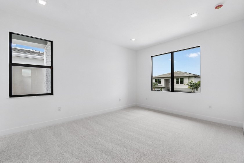 Brand new and never lived in, this stunning Honolulu model in - photo 38
