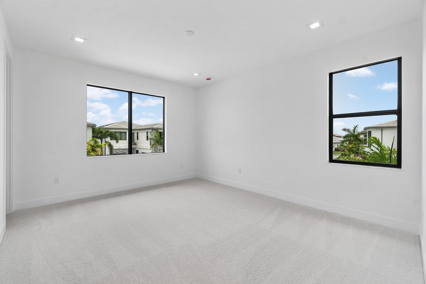 Brand new and never lived in, this stunning Honolulu model in - photo 42