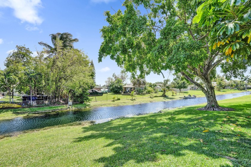 Rare &amp; Beautifully Updated 2/2 Offers More Than Any Other Unit! - photo 29