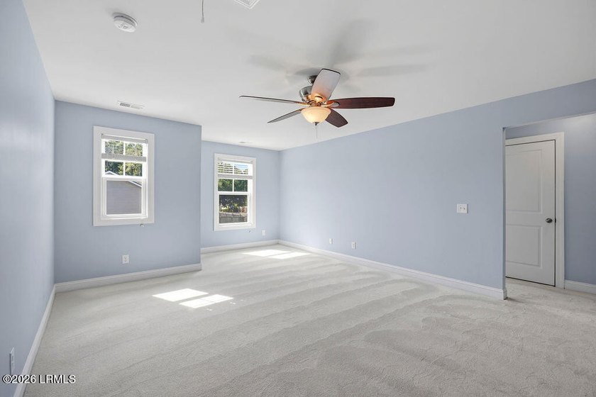 Welcome to Oyster Bluff on Lady's Island! This spacious - photo 39