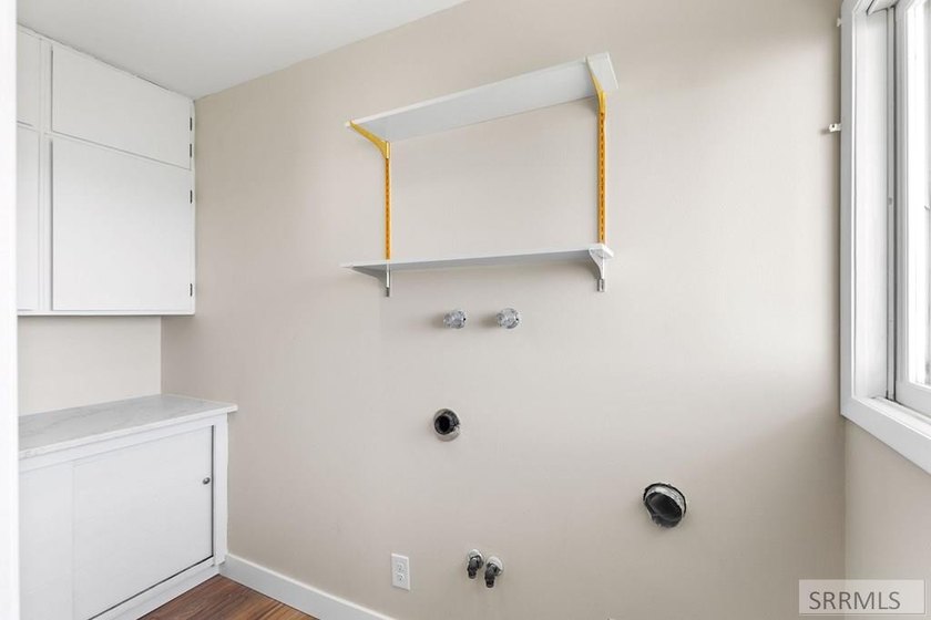 Welcome to peaceful country living! This charming 3 bedroom, 2 - photo 20