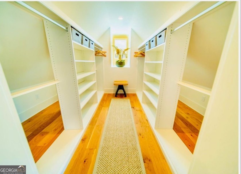 This Modern Shotgun Home is modeled after the classic Southern - photo 7