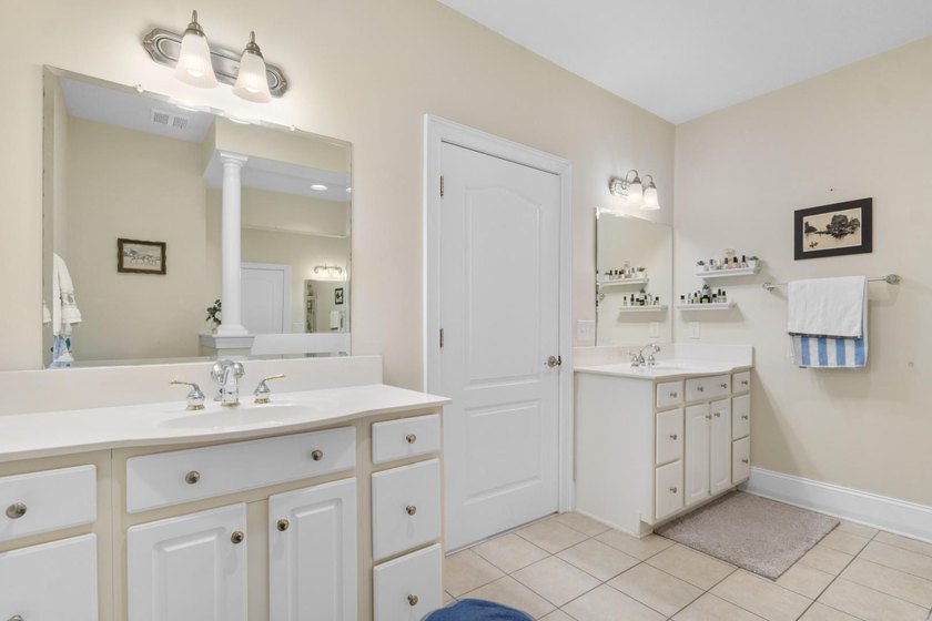 Sunlight pours into this bright, open 3-bedroom, 2-bath end-unit - photo 16