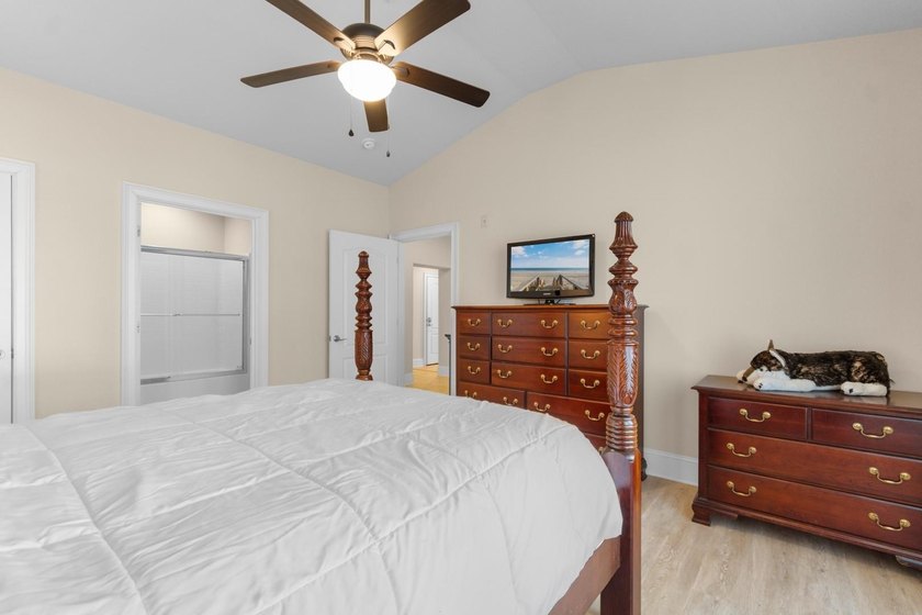 Sunlight pours into this bright, open 3-bedroom, 2-bath end-unit - photo 20