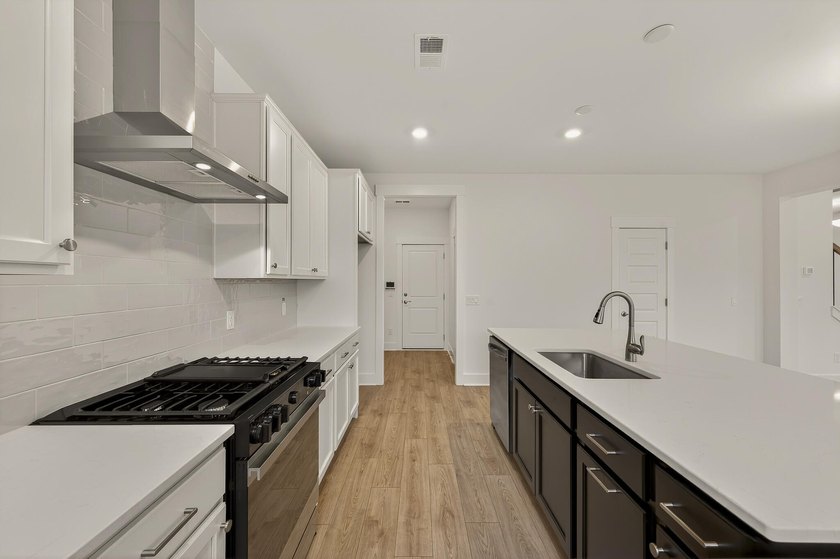 The Ellis is your chance to own a stunning 4-bedroom, 2.5 bath - photo 12