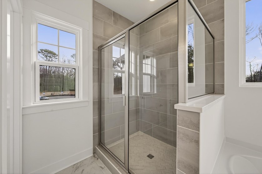 The Ellis is your chance to own a stunning 4-bedroom, 2.5 bath - photo 22