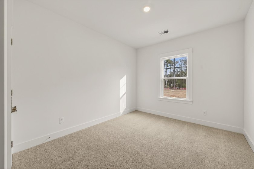 The Ellis is your chance to own a stunning 4-bedroom, 2.5 bath - photo 29