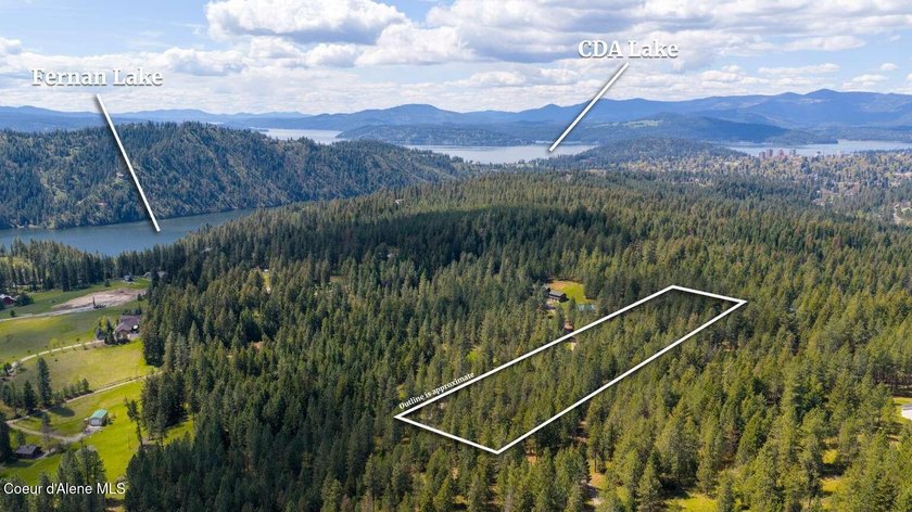 Rare opportunity to own one of the most elevated, private - photo 6