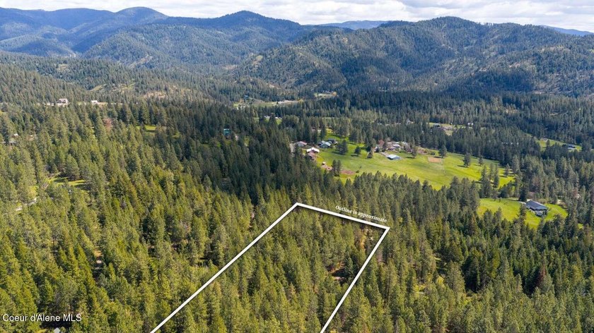Rare opportunity to own one of the most elevated, private - photo 10