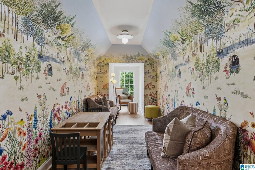 The rarest of offerings.Thoughtfully reimagined 12.5 acre estate - photo 35