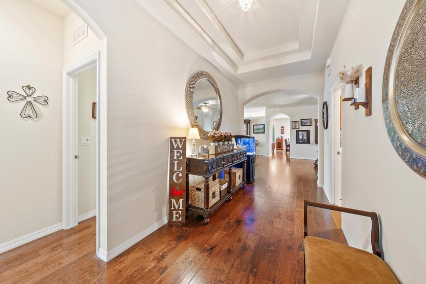 Nestled within the prestigious gated community of Rialto, this - photo 13