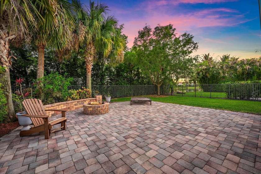 Nestled within the prestigious gated community of Rialto, this - photo 23