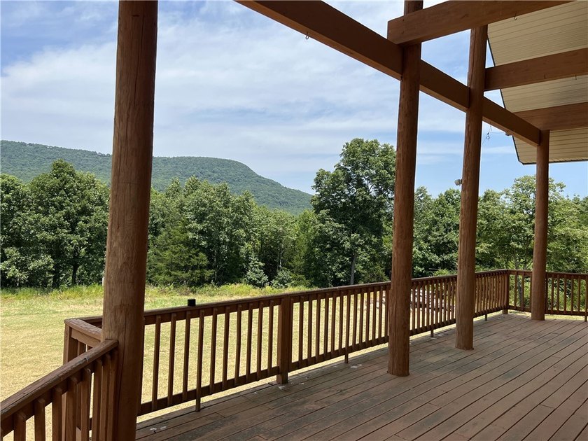 Beautiful views with this secluded log home on 207 acres m/l - photo 33