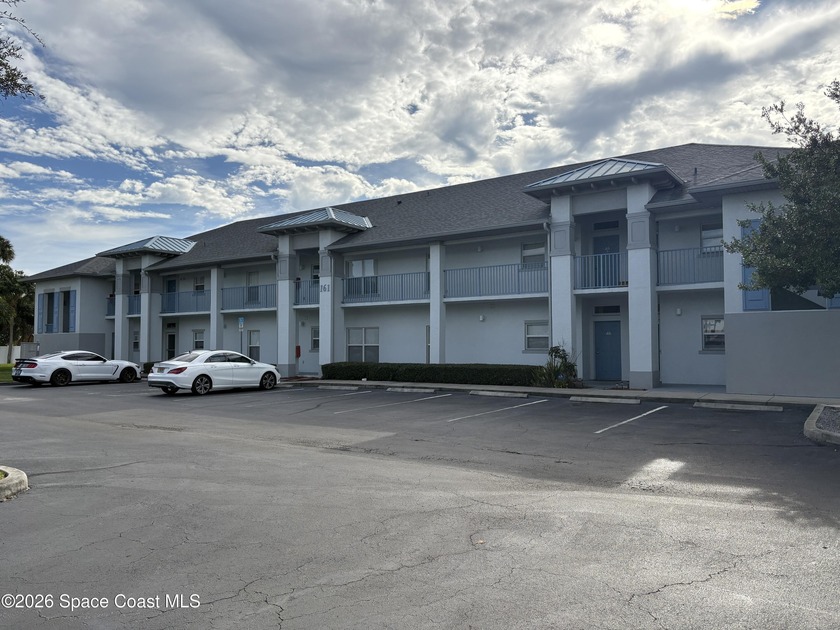 Pristine Coastal Living - Gated &amp; Move-In Ready! Experience the - photo 3
