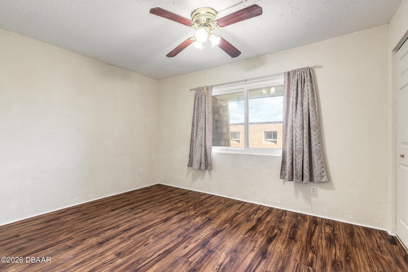 Beautifully Updated 2 Bedroom Condo. and the association has - photo 22