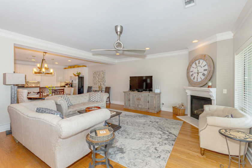 Waterfront 3/3Condo. Boat Slip &amp; Boat. Furnished. - photo 5